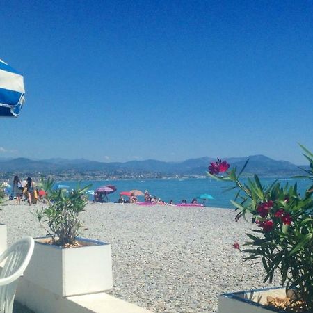 Hôtel La Roulotte du Pylone à Antibes Extérieur photo